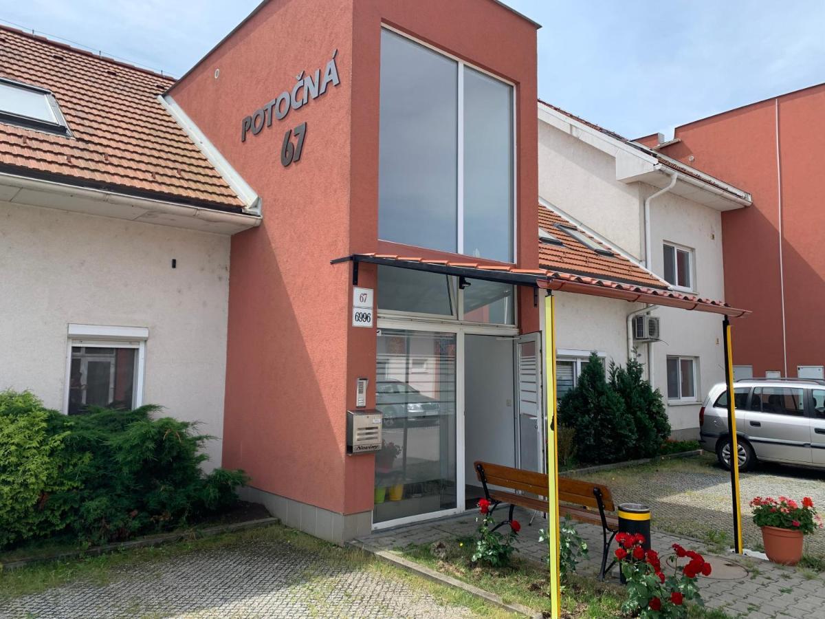 Apartments Biely Kostol Dış mekan fotoğraf